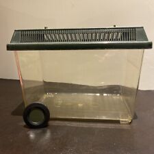 insect enclosure perfect for small insects (includes free thermometer)
