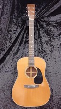MARTIN HD-28 Acoustic Guitar