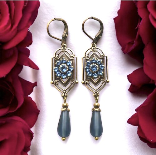 Vintage style blue topaz - style,