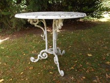 VINTAGE /RUSTIC - BRAMBLEY -  CAST  ALUMINIUM  GARDEN TABLE - 32" DIAM -
