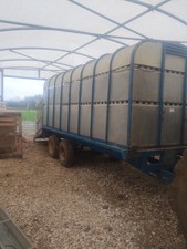 bateson livestock trailer