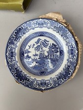 3 x VINTAGE "DELAMARE" WASHINGTON blue Old Willow tea plates 7" in original box