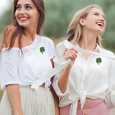 4 Leaf Clover Pin Badge Irish