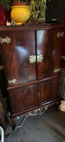 Mahogany queen anne drinks - queen,