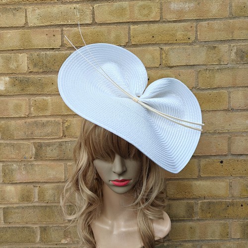 White fascinator cream ivory - white,