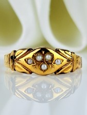 Sweet Antique 9ct Gold Pearl