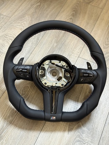 Flat bottom steering wheel - flat,