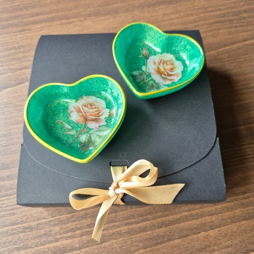 Small heart shape green - 2,