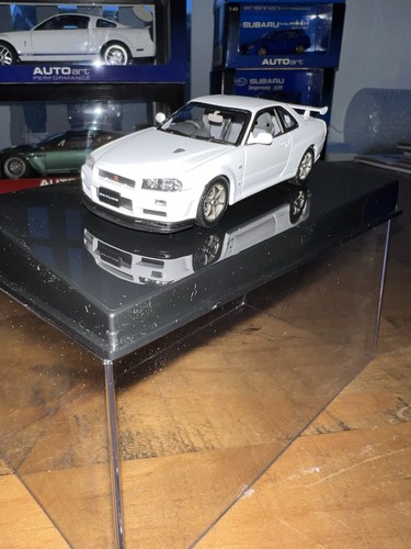 Autoart millennium nissan - autoart,