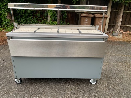 Two heated buffet - two, bars