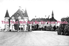 YO 11033 - Wales Manor