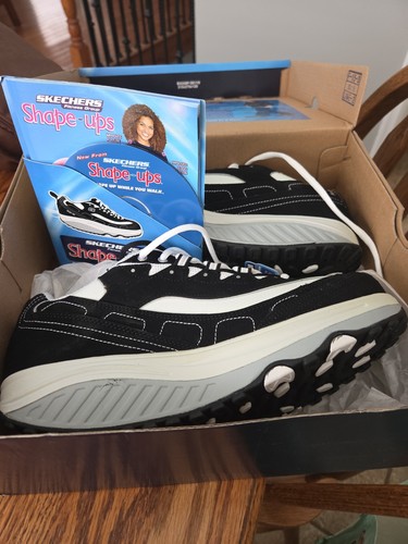 Skechers shape ups sz10w - ups, suede