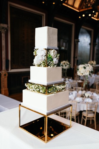 Gold tiered cake stand prop - gold,