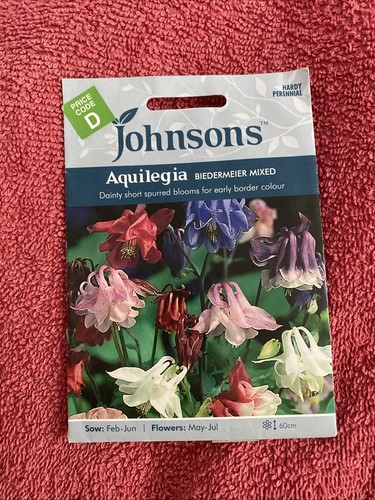 Aquilegia biedermeier mixed - aquilegia,