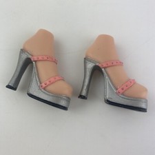 Bratz doll clothing clothes accessories vintage y2k MGA Shoes