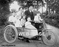 1914 FATHER & FAMILY ON HARLEY