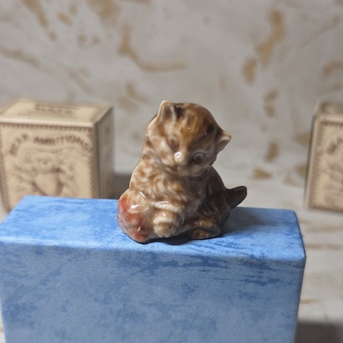 Wade whimsies kitten - kitten, with