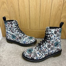 Dr Martens 1460 Doc Page