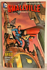 RARE VGC Smallville Season 11 Volume 4 ARGO Graphic Novel.  DC Comics, SUPERMAN