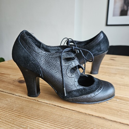 Black leather victorian brogue - black,