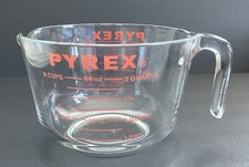 Vtg PYREX Measuring 8 Cup