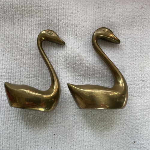 Vintage brass small swans 2 - vintage, x