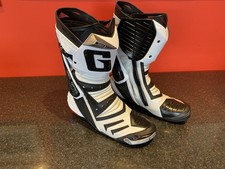 GAERNE GP1 Boots Size 9.5/44 White