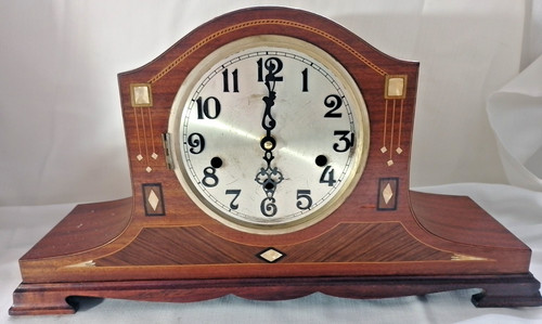 Lovely art deco wooden mantel - art,