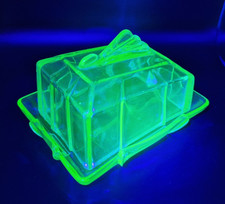 Stölzle Uranium Glass Butter