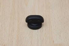 IN-BOOT TAIL LIGHT COVER PEG SCREW / FASTENER - Jaguar XK8 XKR 2000-2006