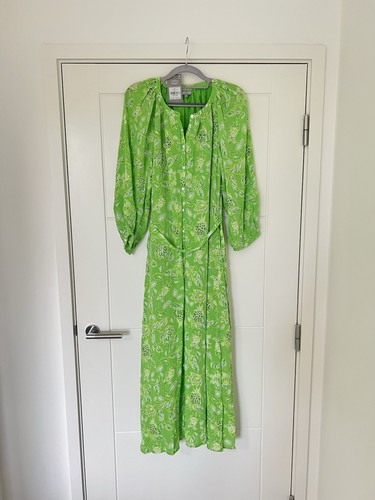 Bnwt oliver bonas line green - bnwt,
