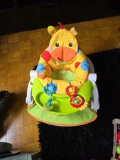 Fisher-Price Giraffe Sit-Me-Up Chair with Snack Tray, Portable Baby Seating