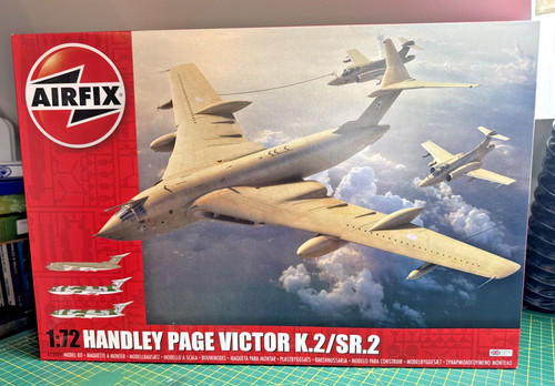 Handley page victor - handley,