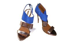 Ladies new blue Zara shoes size 7 (40 EU)