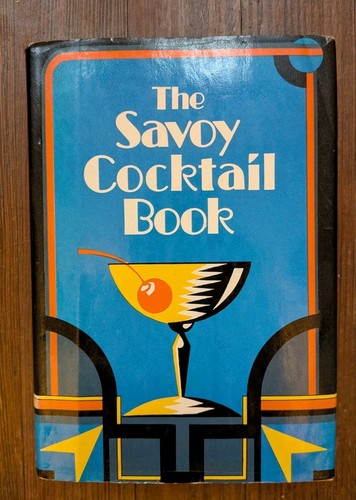 The savoy cocktail - book, (1976)