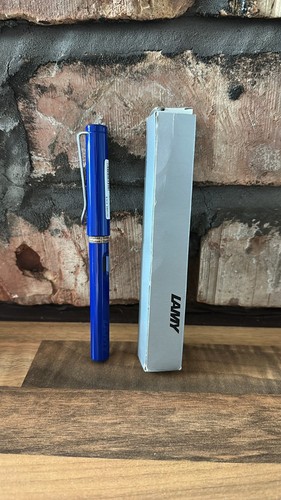 Lamy safari fountain pen - lamy, blue