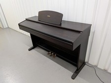 Yamaha Arius YDP-121 Digital Piano in dark rosewood stock nr 25472