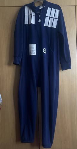 Bbc doctor who - who, hooded