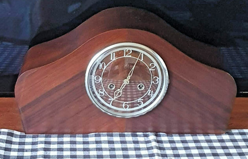 Enfield striking mantle clock - enfield,