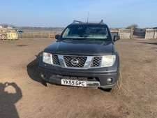 nissan navara