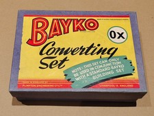 A vintage Bayko Converting Set