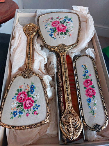 Beautiful boxed petit point - boxed,