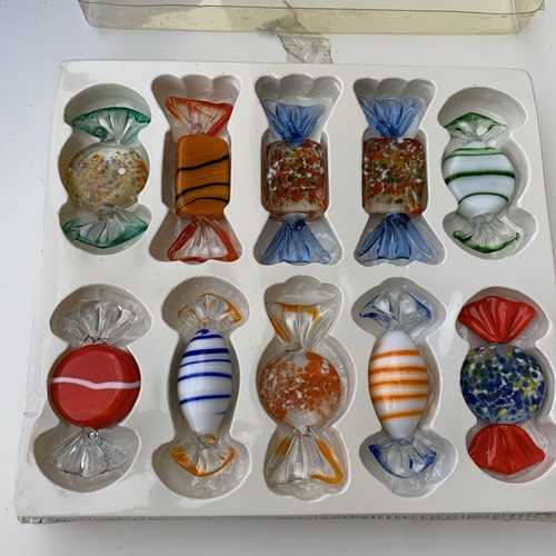 Murano style retro hand - style,