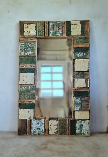 Driftwood green cream paint - &,
