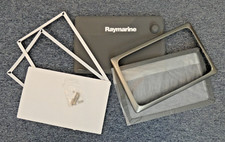 Raymarine C120W/E120W mounting