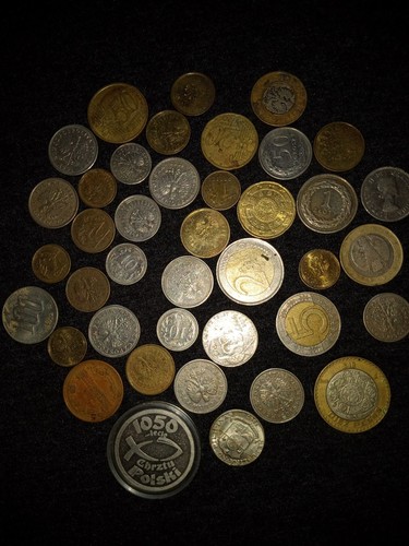 Lot foreign coins - of,