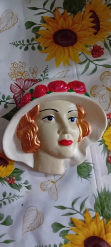 Art deco style lady - style,