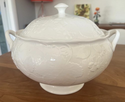 Wedgwood bone china - wedgwood,