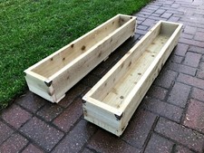 Rustic wooden patio - x,