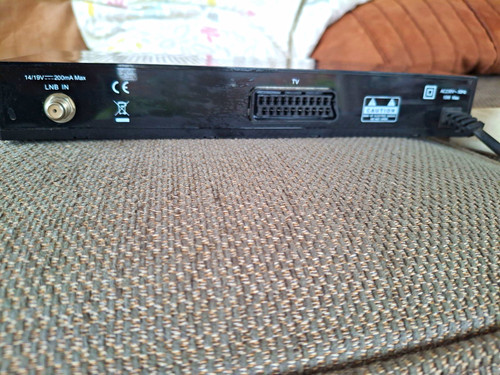 Bush freesat satellite - freesat, sd